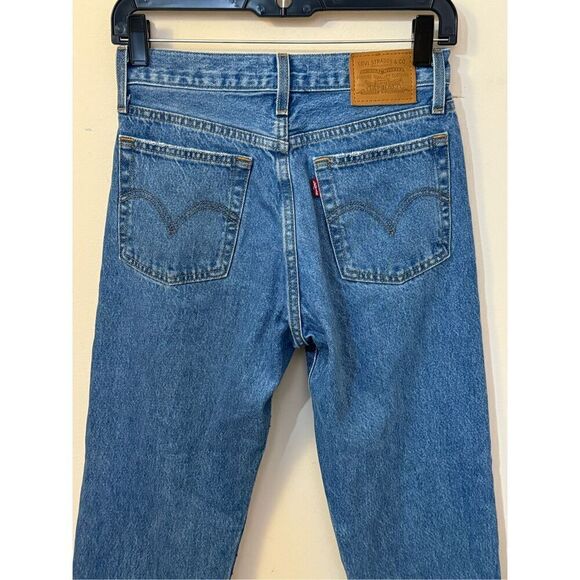 Levi’s Wedgie Straight Medium Wash Jeans 25 - Picture 4 of 4